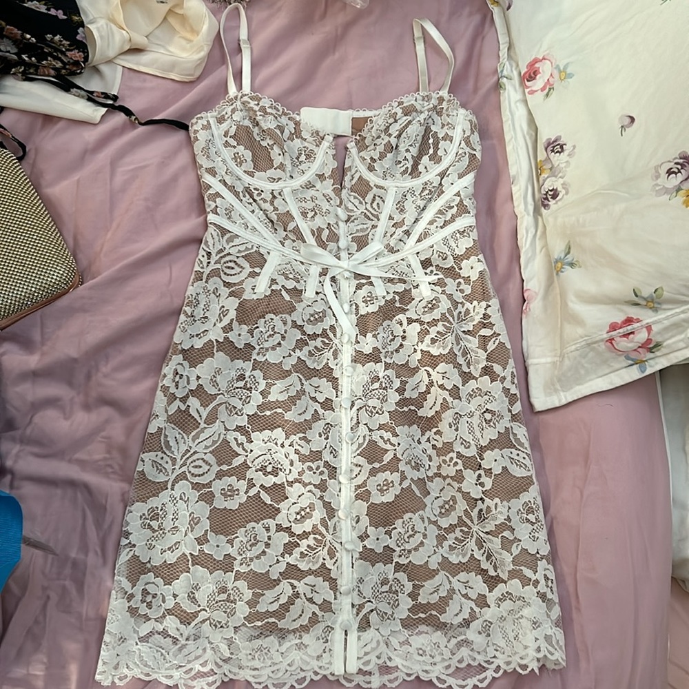 For love and lemons lace dress
